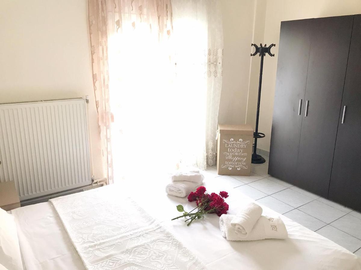 Anastasia'S Home เนอาเปรามอส ภายนอก รูปภาพ