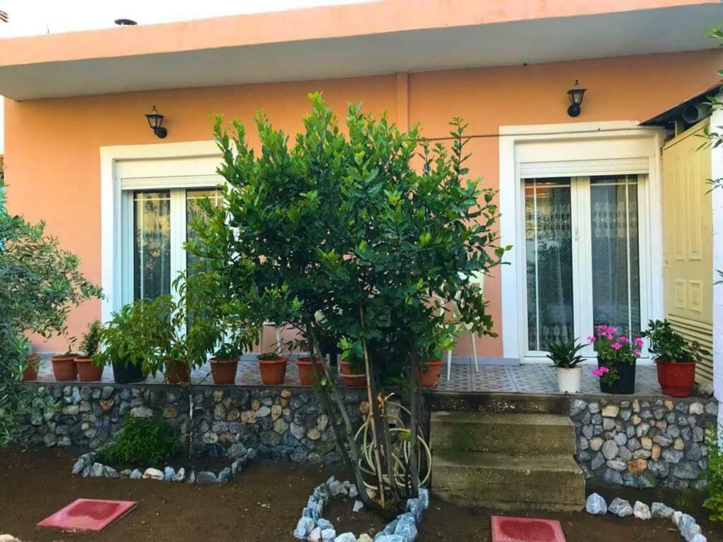 Anastasia'S Home เนอาเปรามอส ภายนอก รูปภาพ
