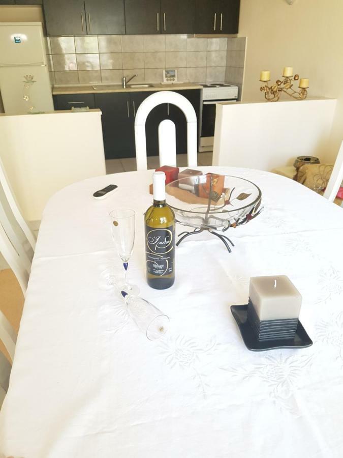 Anastasia'S Home เนอาเปรามอส ภายนอก รูปภาพ